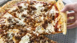 Amazing Lasagna Pizza Recipe