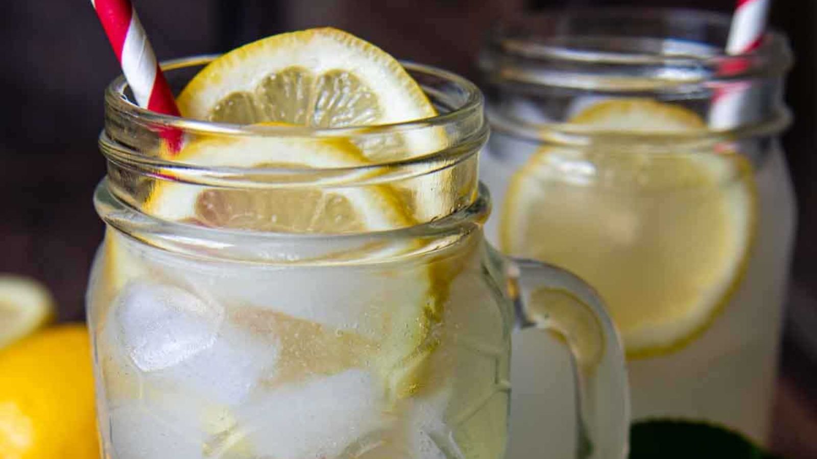 Spiked Lemon Shake-Up Cocktail