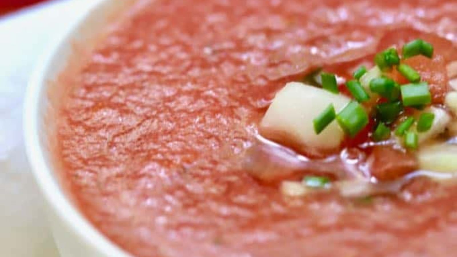 CHILLED WATERMELON GAZPACHO SOUP – EASY SUMMER DINNER