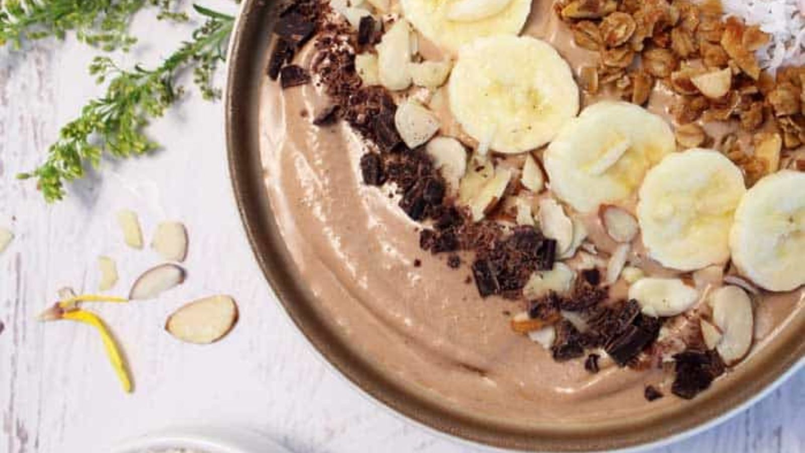 Chocolate Caramel Smoothie Bowl