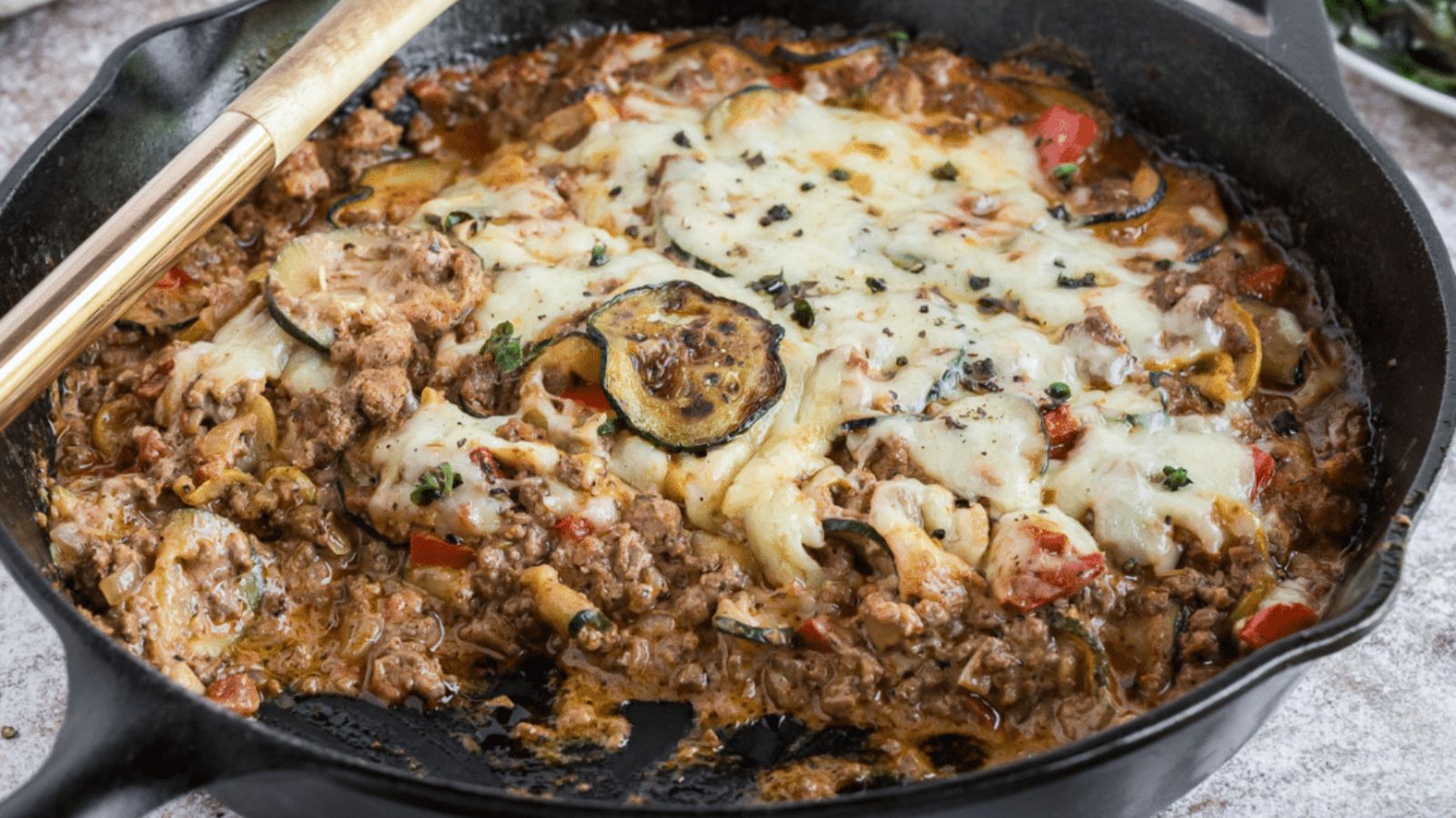 Easy Zucchini Casserole with Ground Beef (Low-Carb)