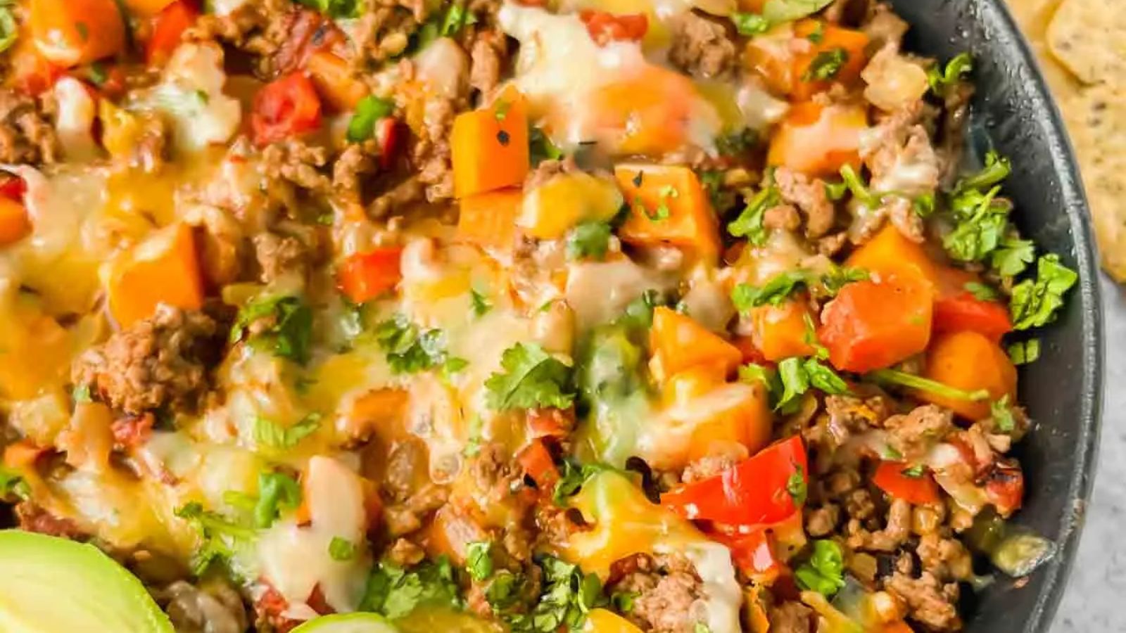 SOUTHWEST SKILLET GROUND BEEF AND SWEET POTATO RECIPE