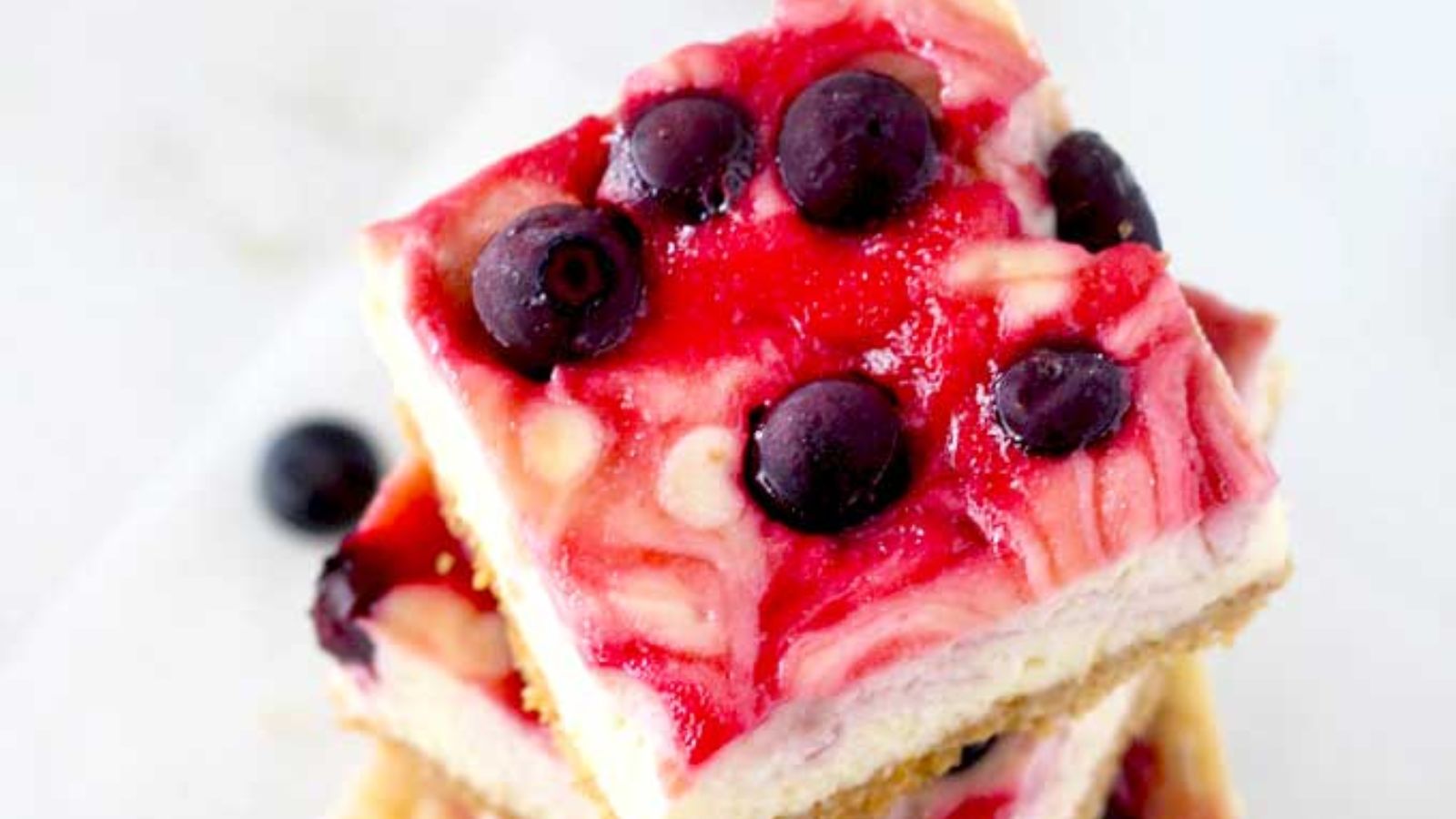 Berry Swirl Cheesecake Bars Recipe