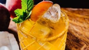 16 Cool Cocktails Perfect for Sunny Afternoons and Warm Nights