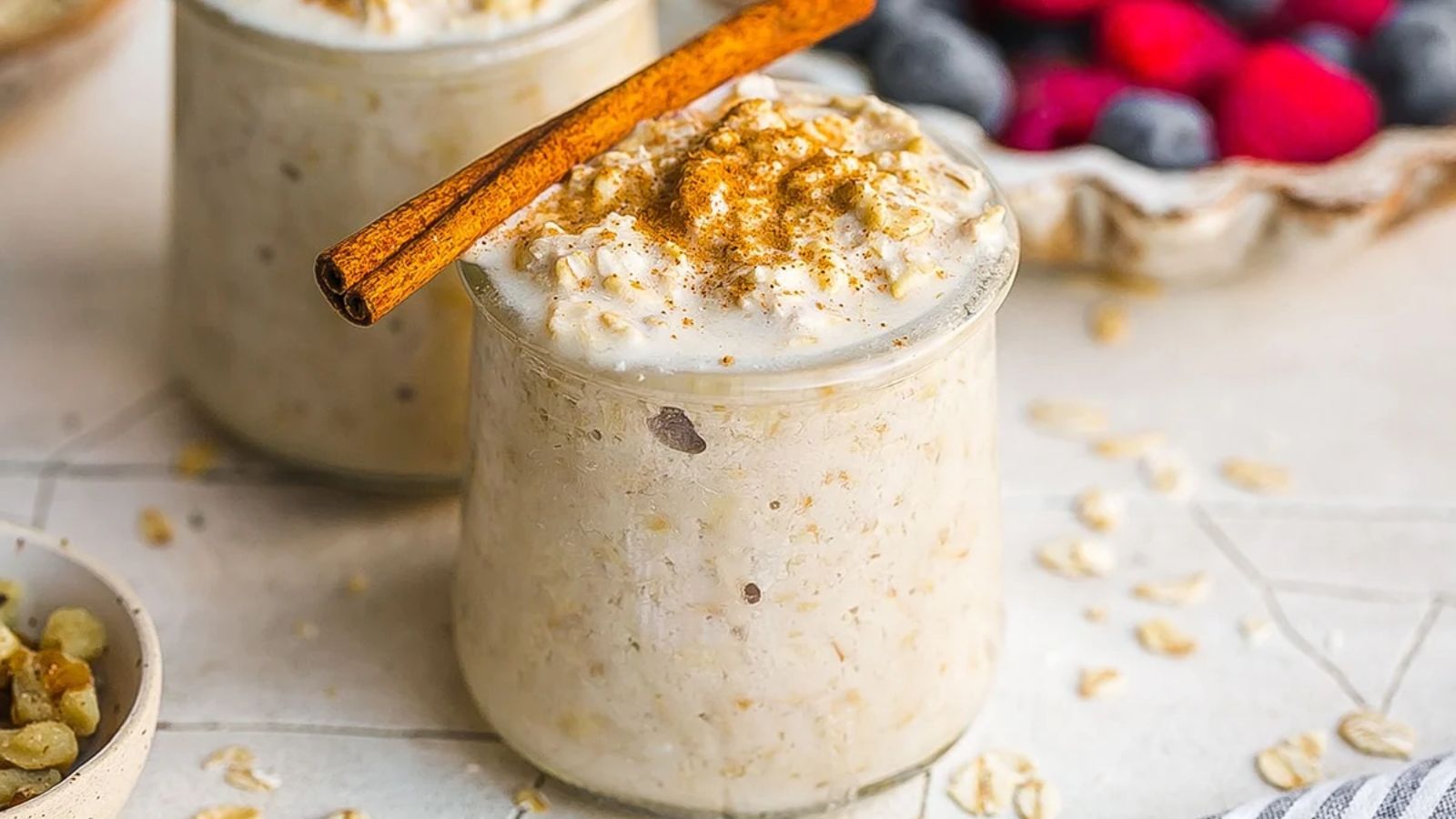 Easy Cinnamon Overnight Oats