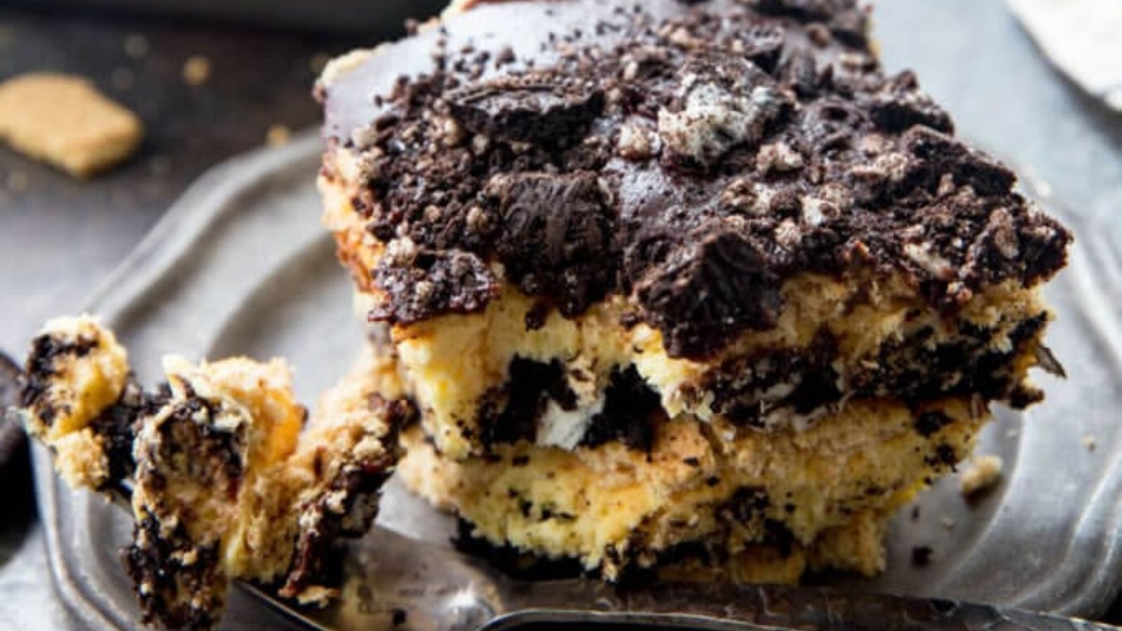 No Bake Oreo Cheesecake Ice Box Cake