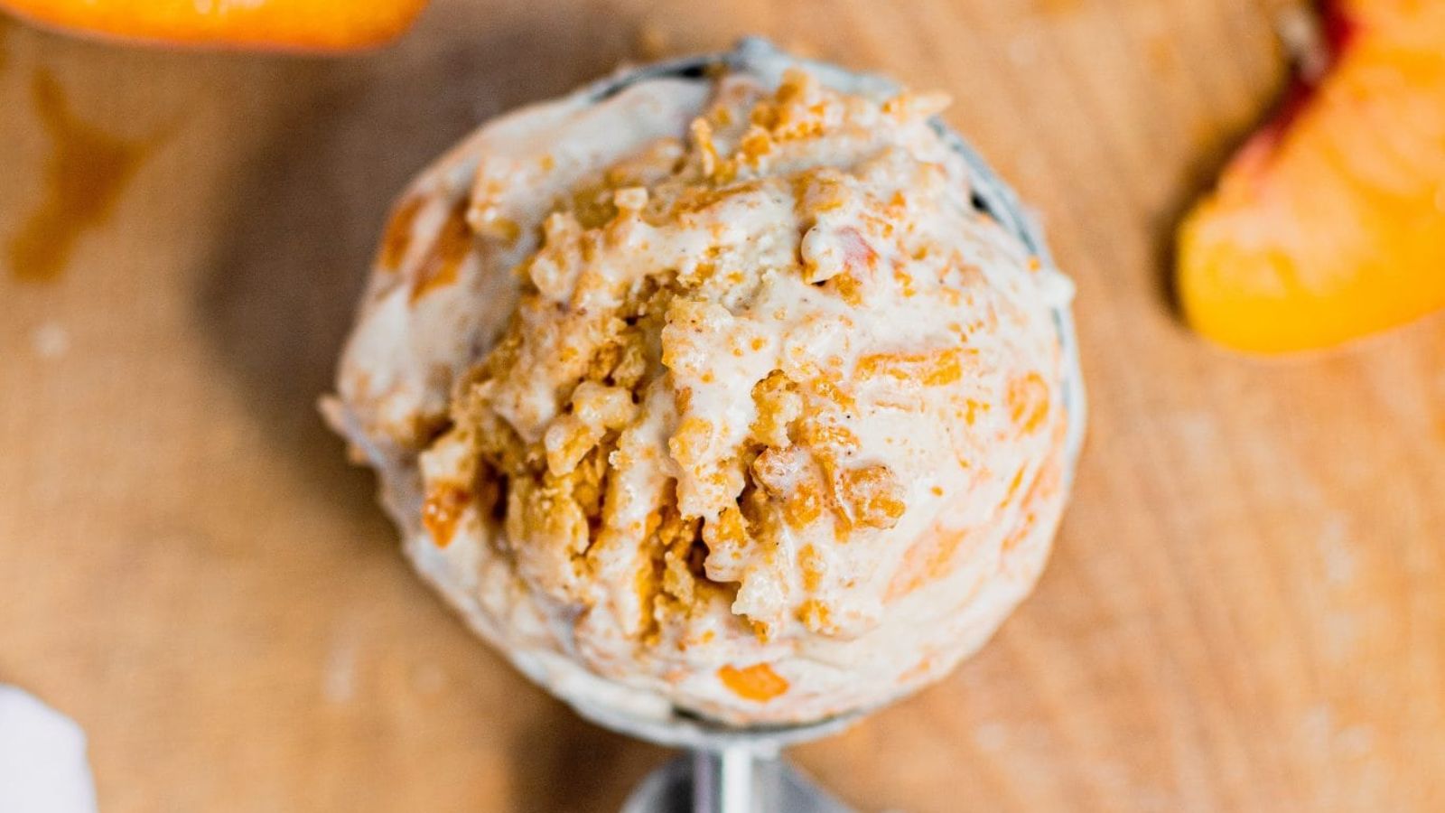 NO CHURN PEACH PIE ICE CREAM