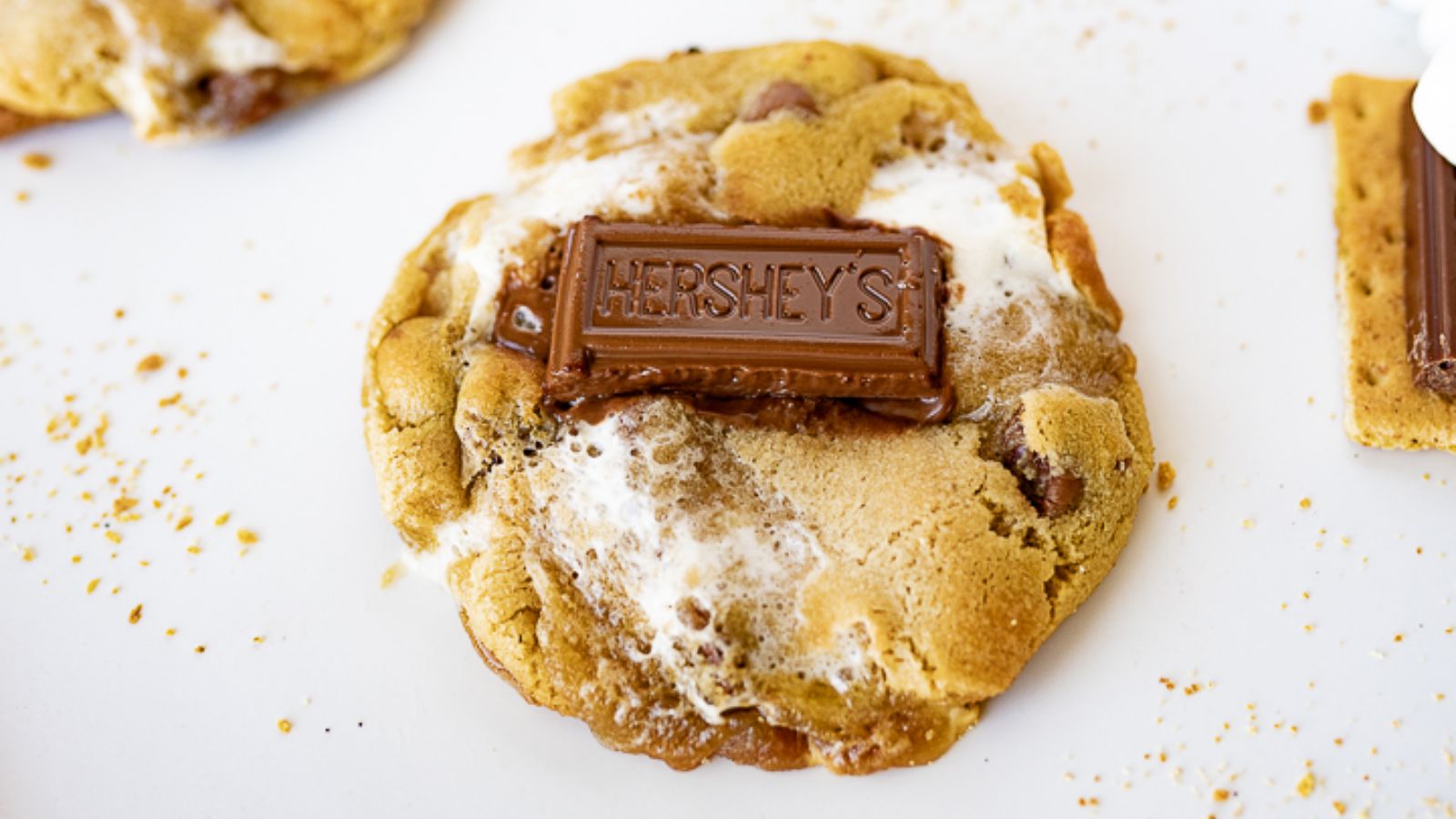 S’mores Chocolate Chip Cookies