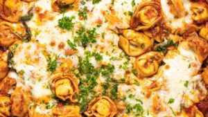 20 Minute Baked Tortellini