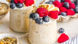 Easy Cinnamon Overnight Oats