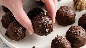 12 Chocolate Truffle Recipes That Will Make You the Star of Any Party