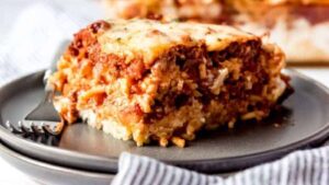 Cheesy Baked Spaghetti Casserole