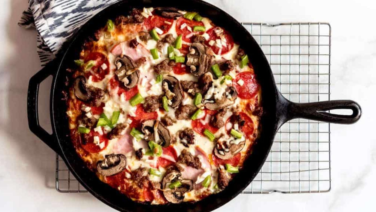 Cast Iron Pan Pizza (Copycat Pizza Hut Pizza Recipe)