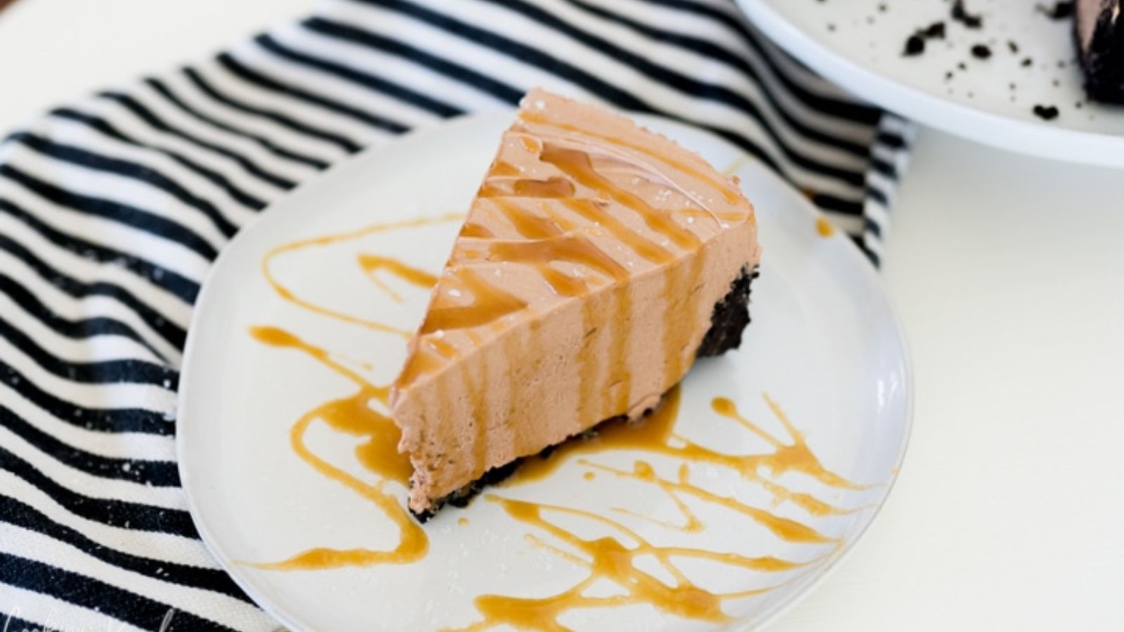 No Bake Chocolate Cheesecake