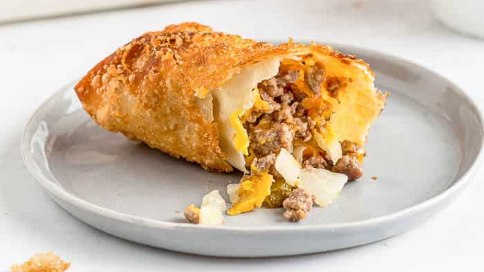 CHEESEBURGER EGG ROLLS