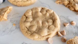 Copycat Insomnia Peanut Butter Cookies with Peanut Butter Chips