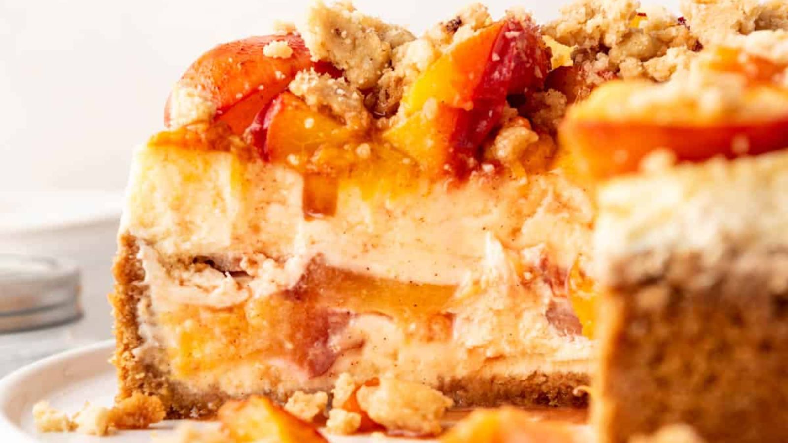 Peach Cobbler Cheesecake