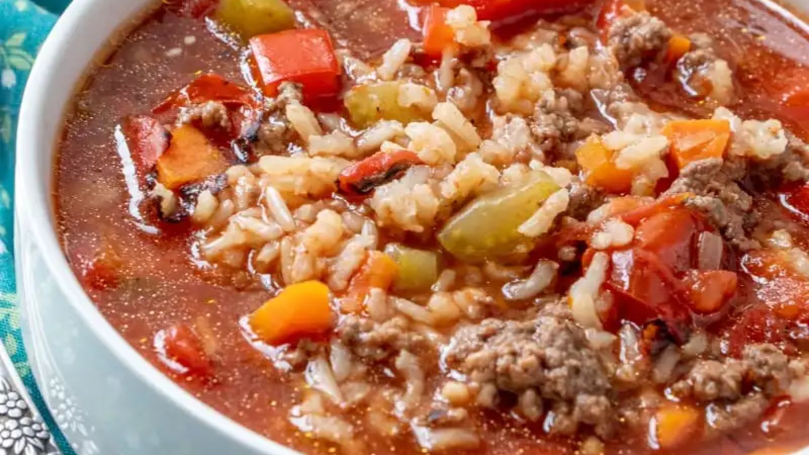 Slow Cooker Stuffed Pepper Soup