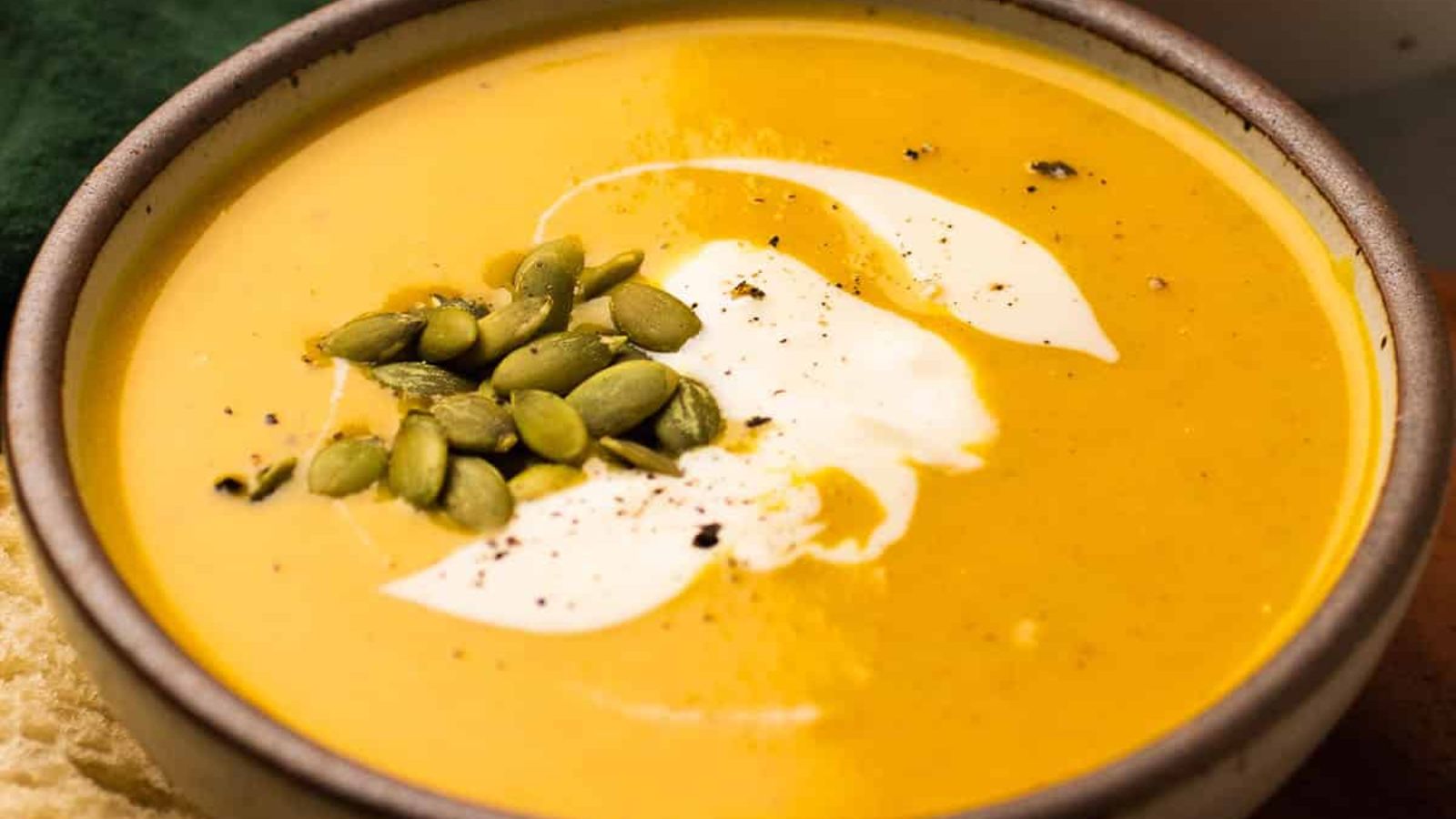 PEAR AND CURRY BUTTERNUT SQUASH SOUP