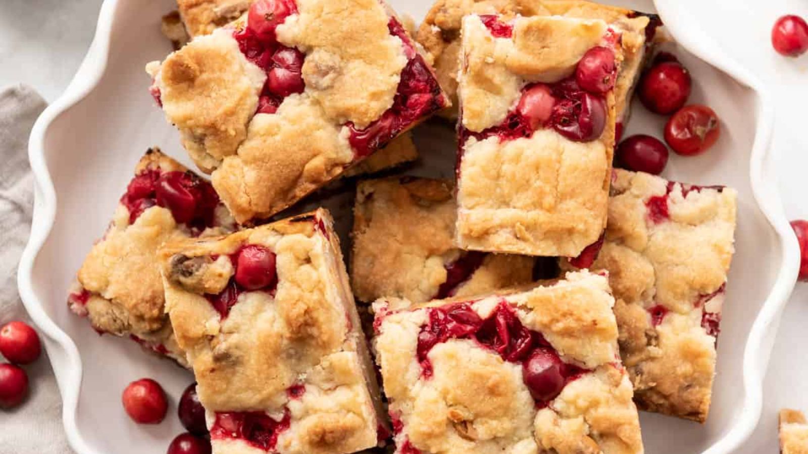 Fresh Cranberry Shortbread Bars