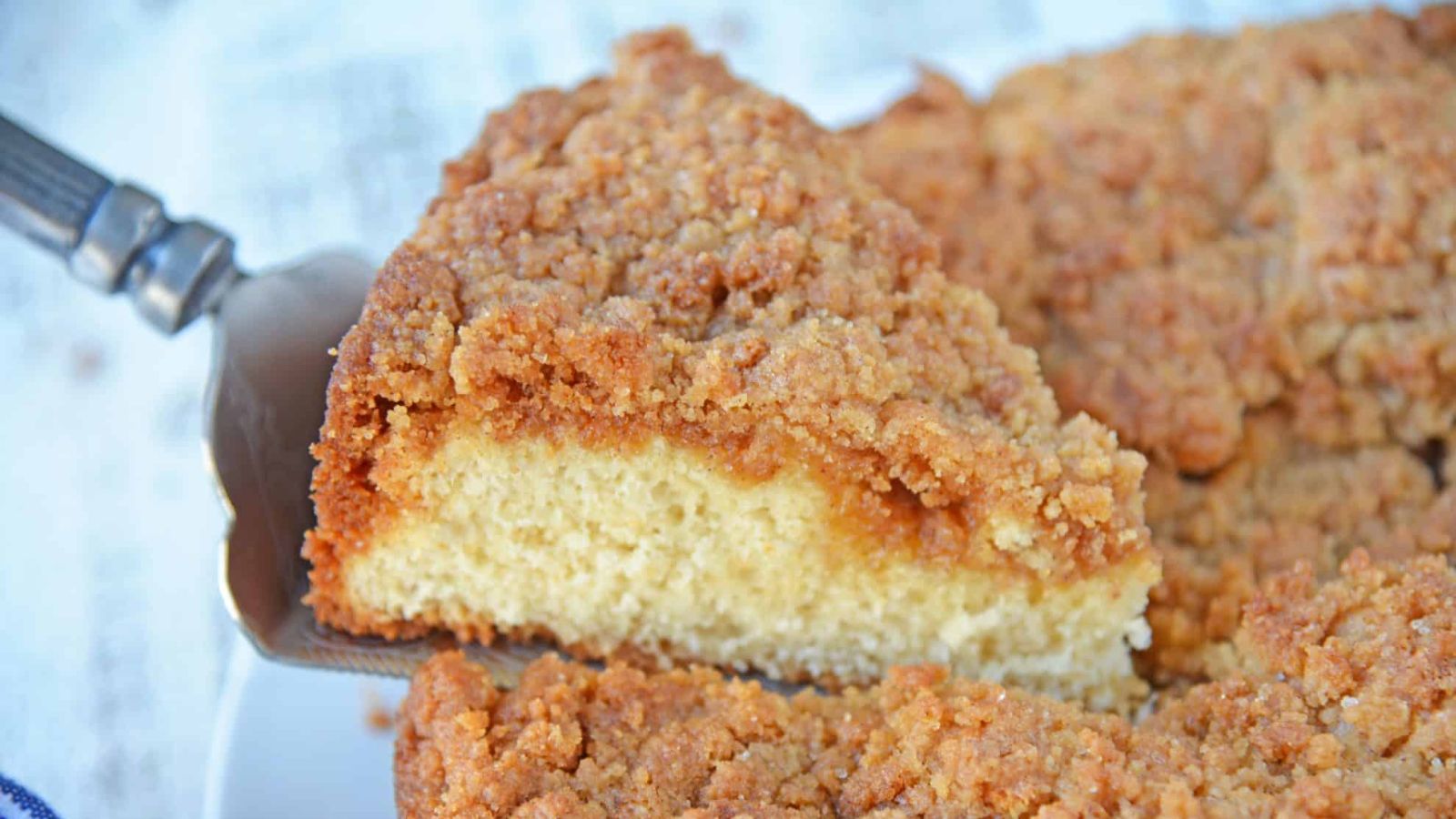 Maple Coffee Cake with Cinnamon Crumble Topping