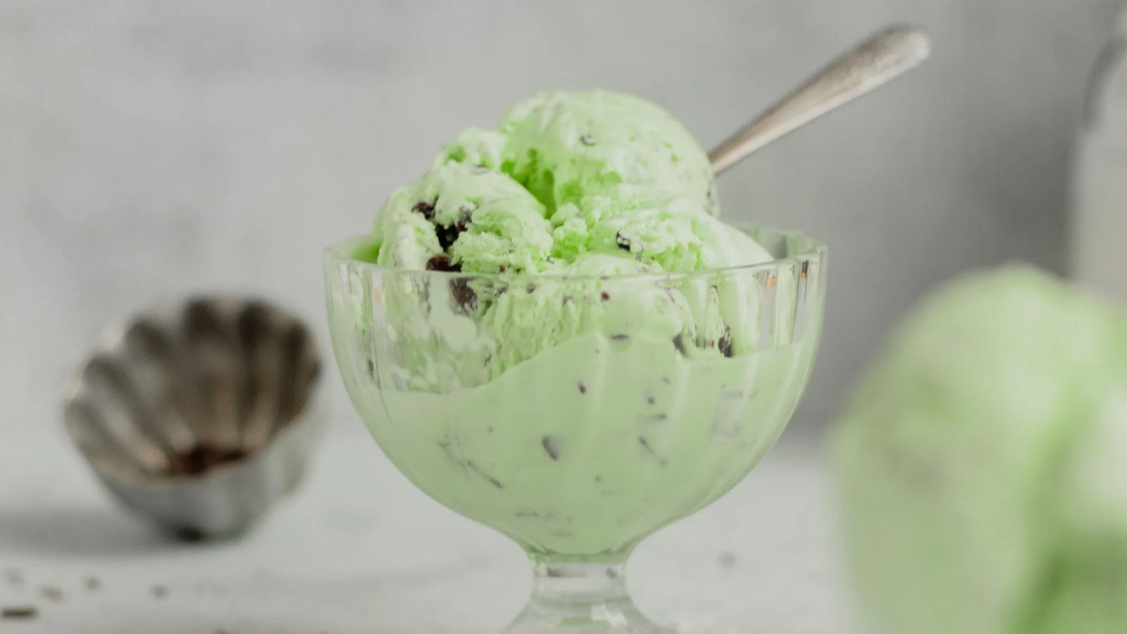 Grasshopper Ice Cream Recipe (No Churn!)