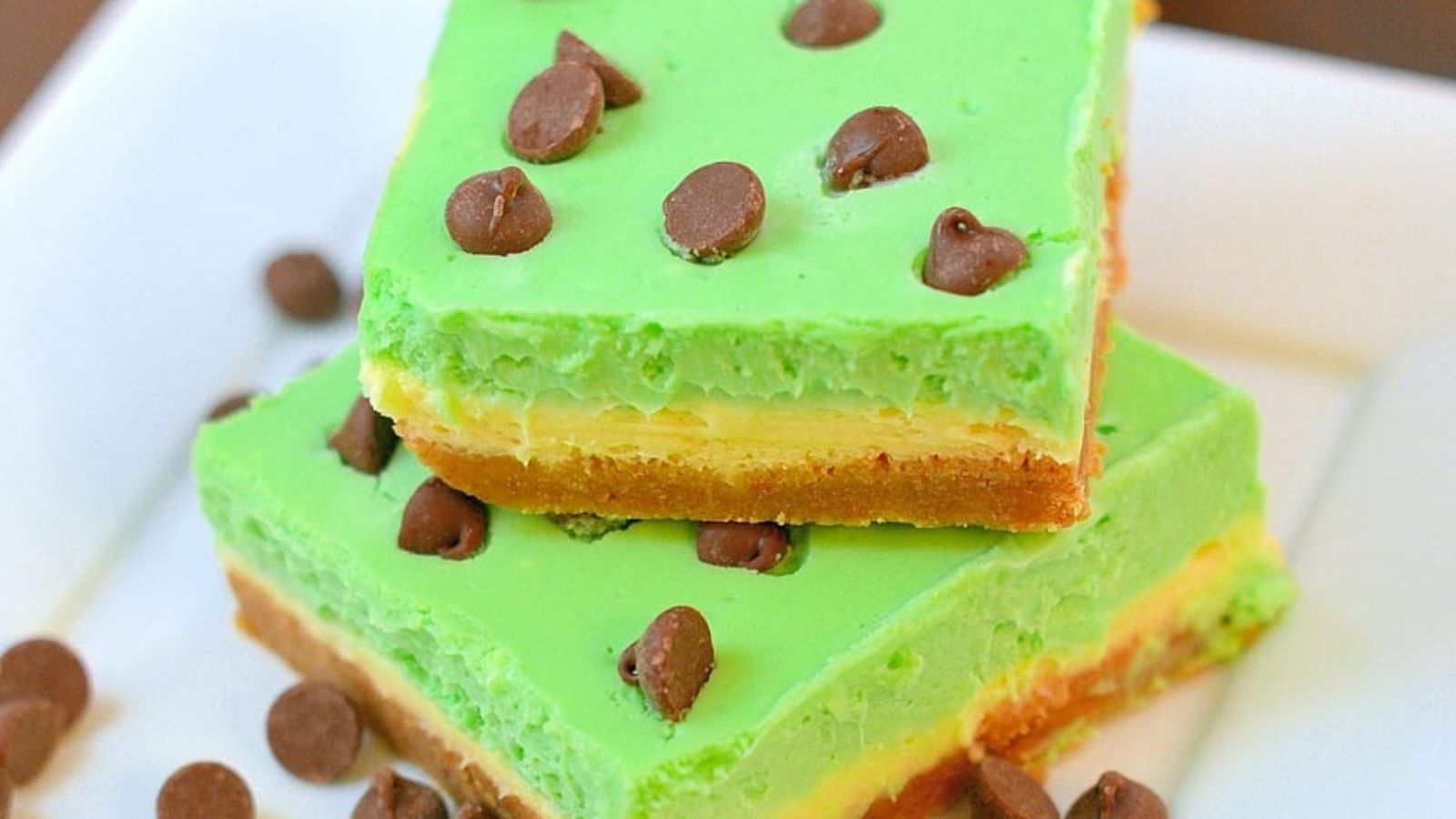 Grasshopper Cheesecake Bars