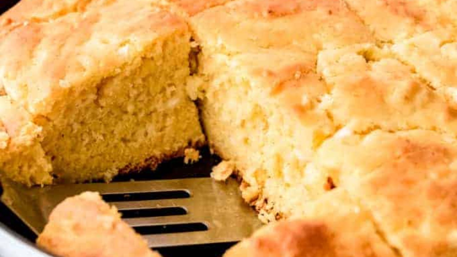 Moist Cottage Cheese Cornbread