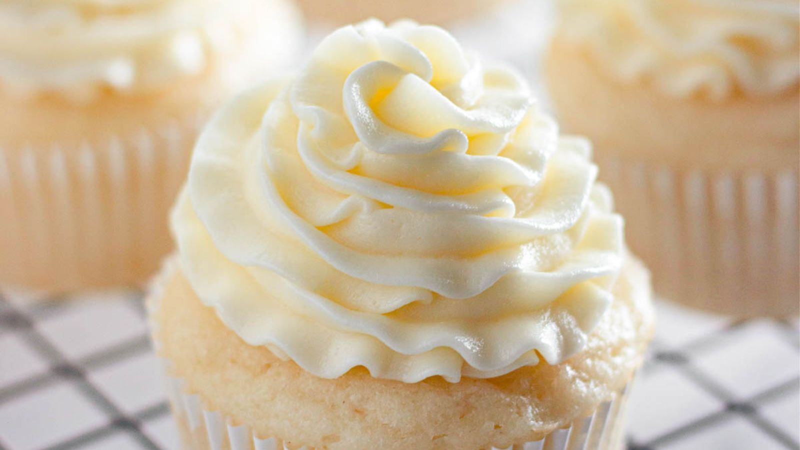 Quick and Easy Homemade Buttercream Frosting