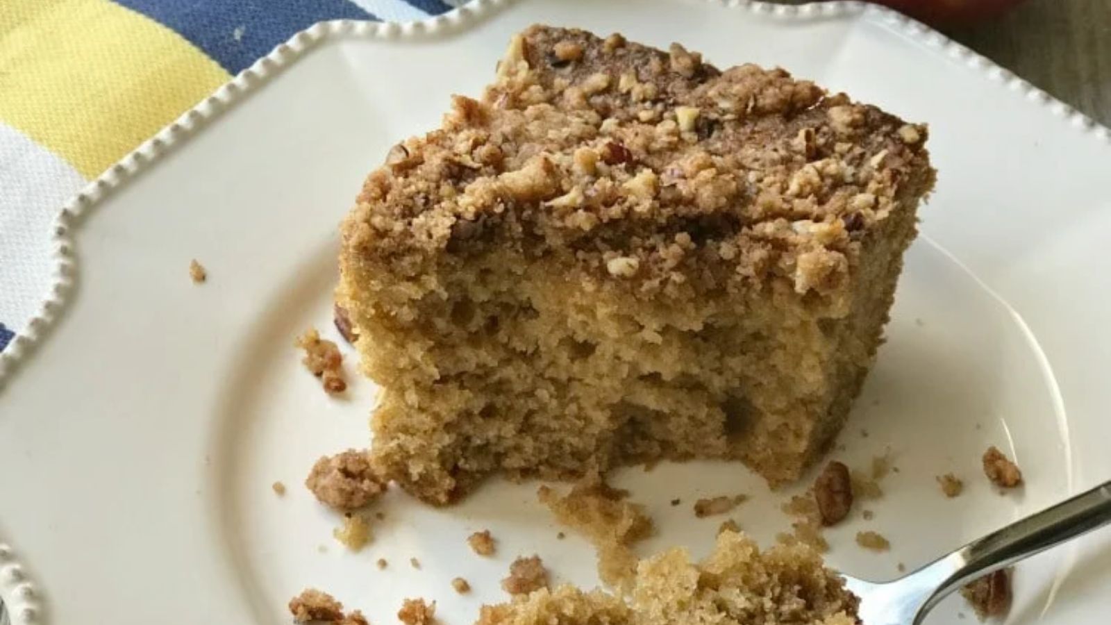 Applesauce Coffee Cake