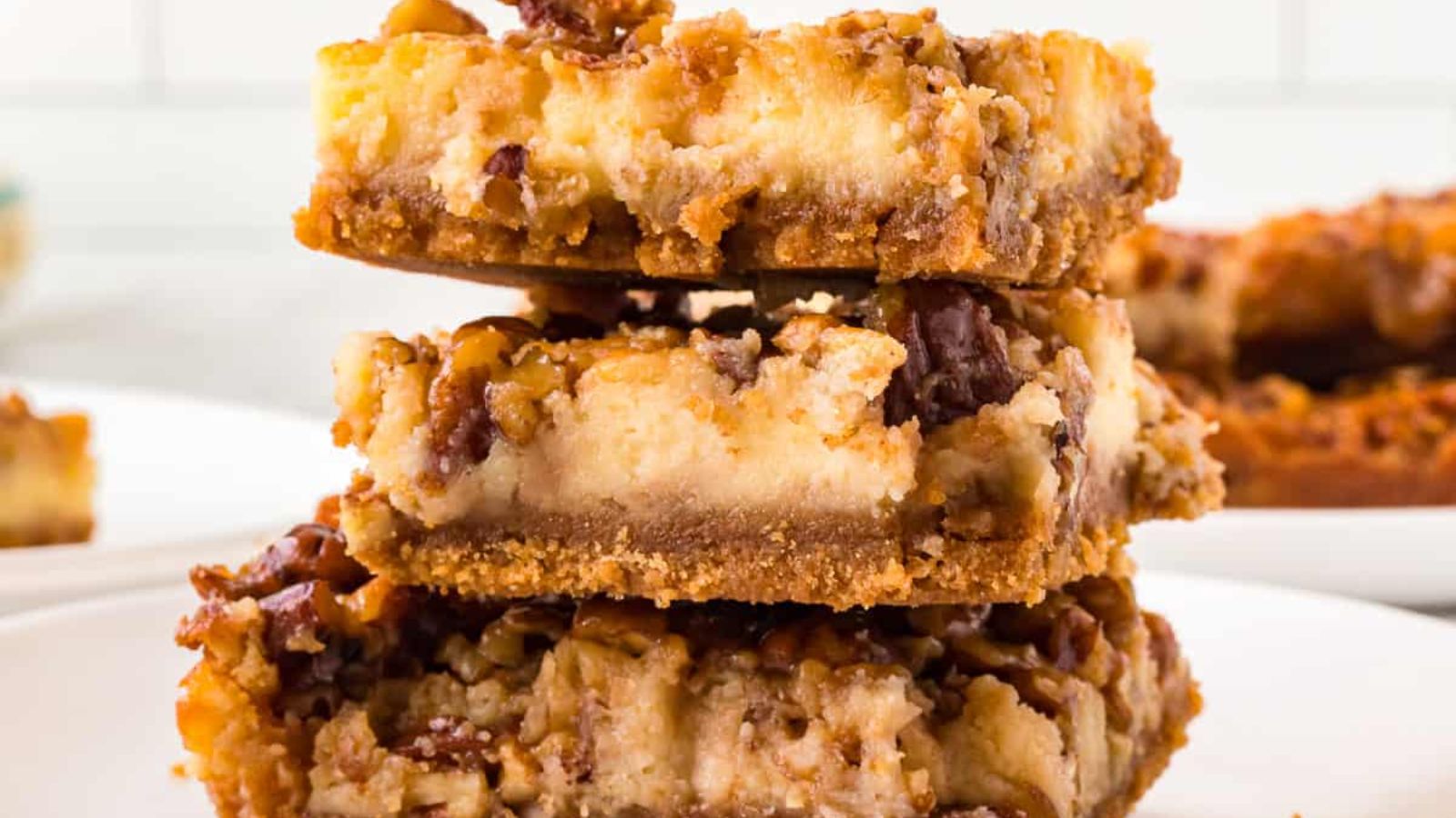 Pecan Pie Cheesecake Bars