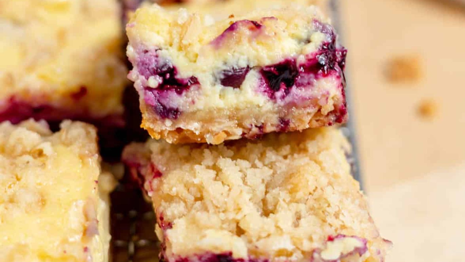 Easy Blueberry Cheesecake Bars