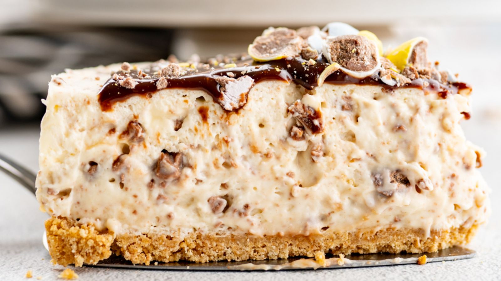 Cadbury Egg Cheesecake