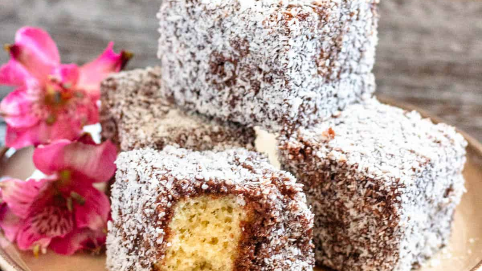 Easy Lamingtons Recipe