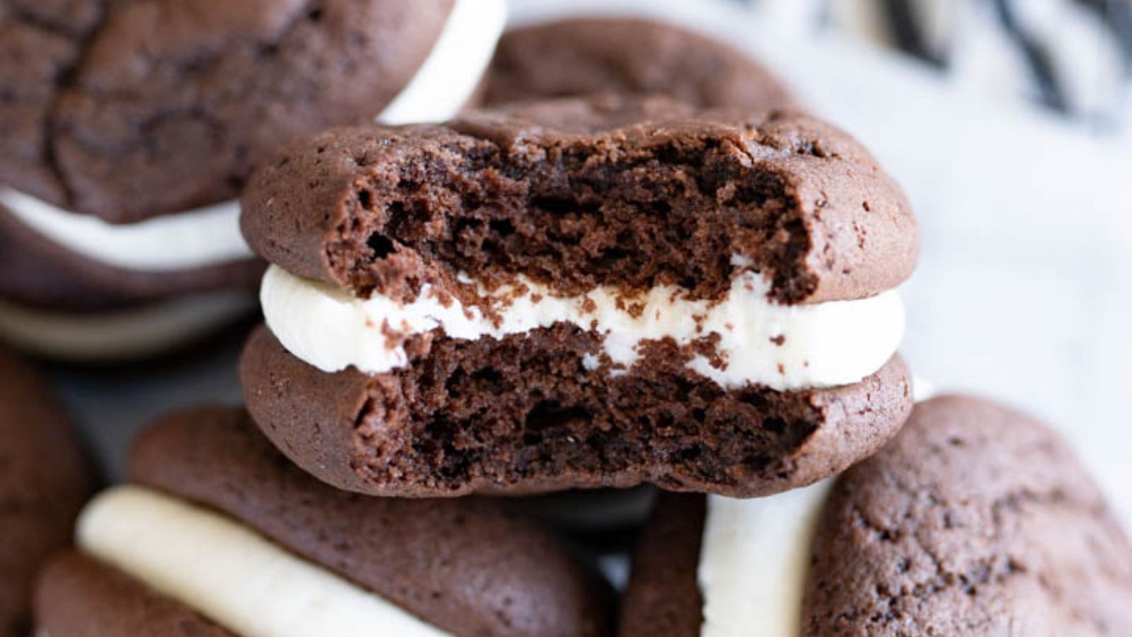 Chocolate Whoopie Pie Recipe