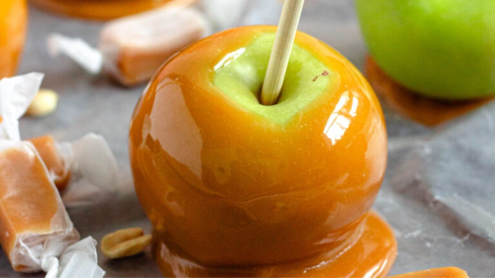 Caramel Apples Recipe – Only 2 Ingredients!