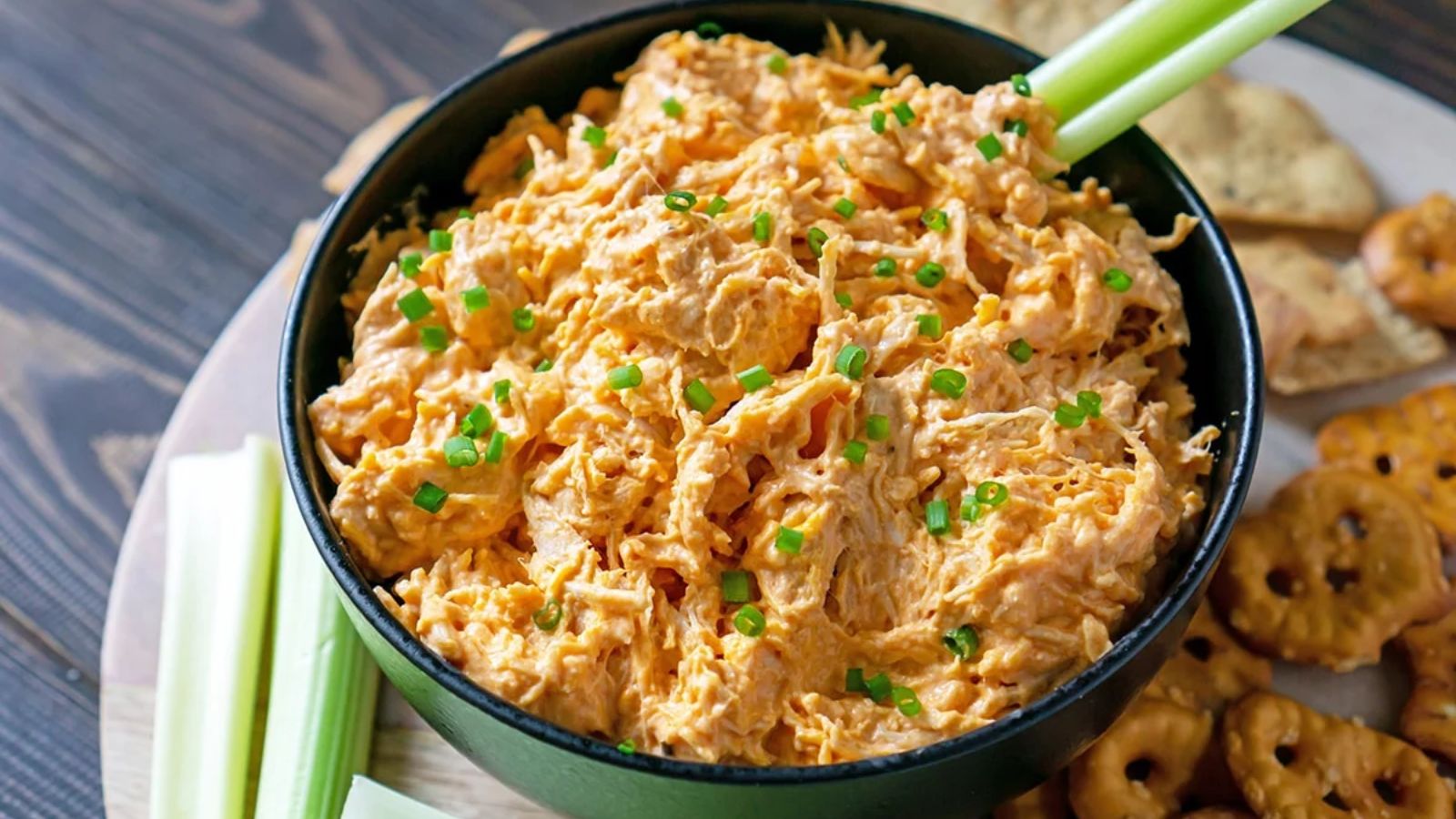 Slow Cooker Buffalo Chicken Dip