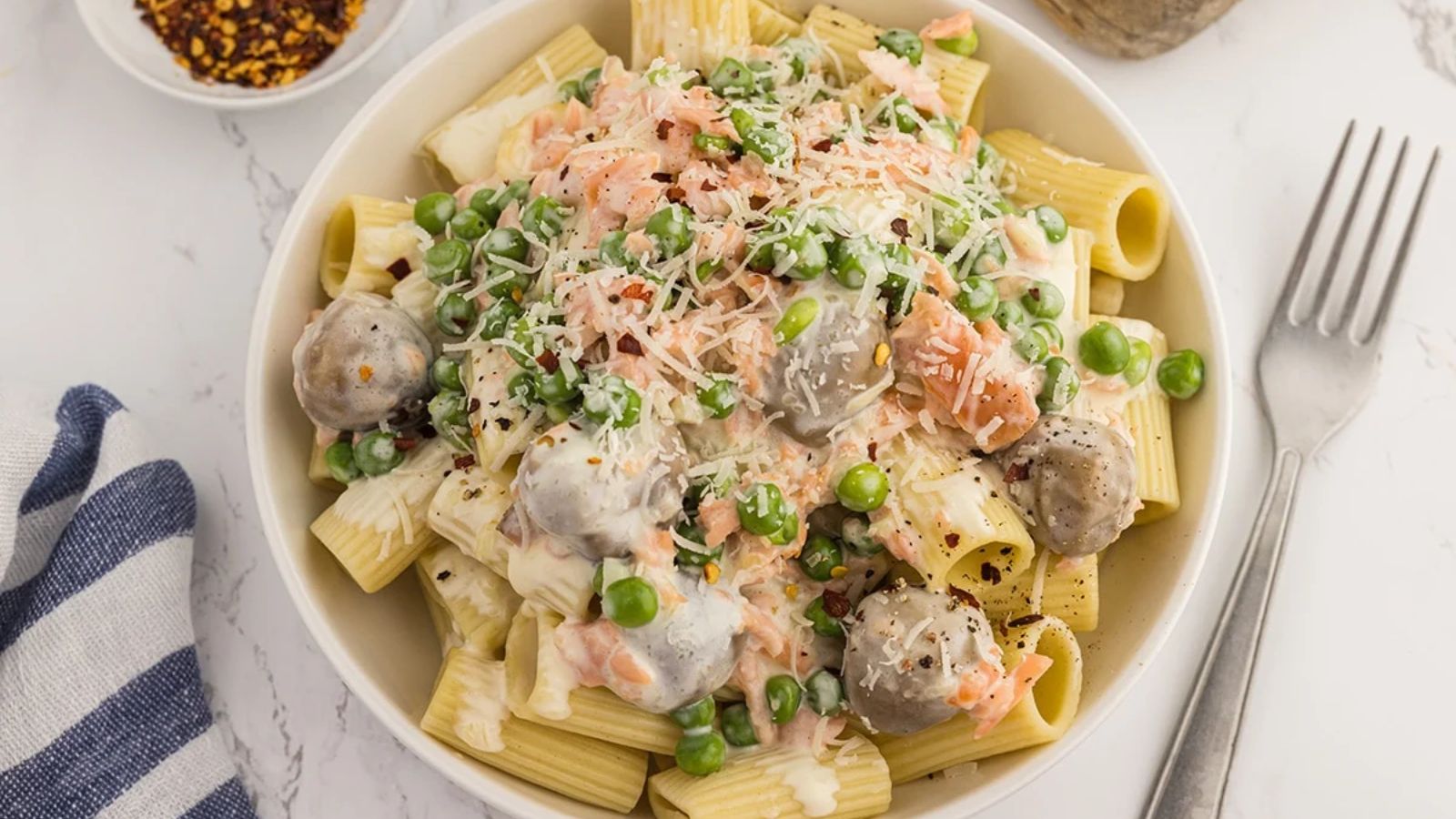 Smoked Salmon Pasta