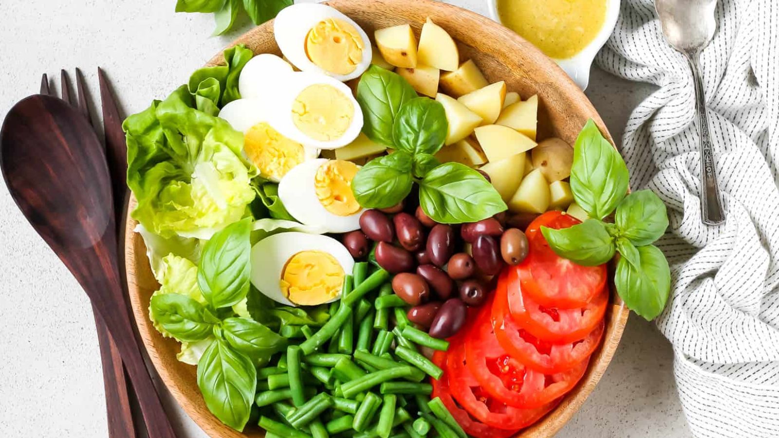 Vegetarian Niçoise Salad