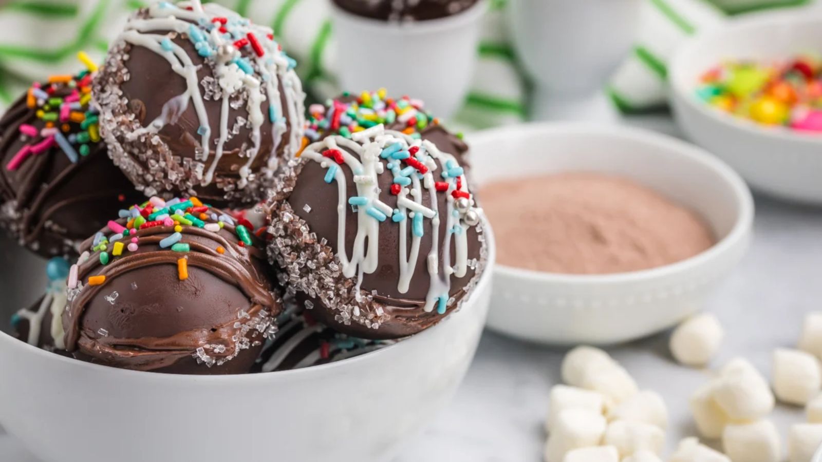 Homemade Hot Chocolate Bombs