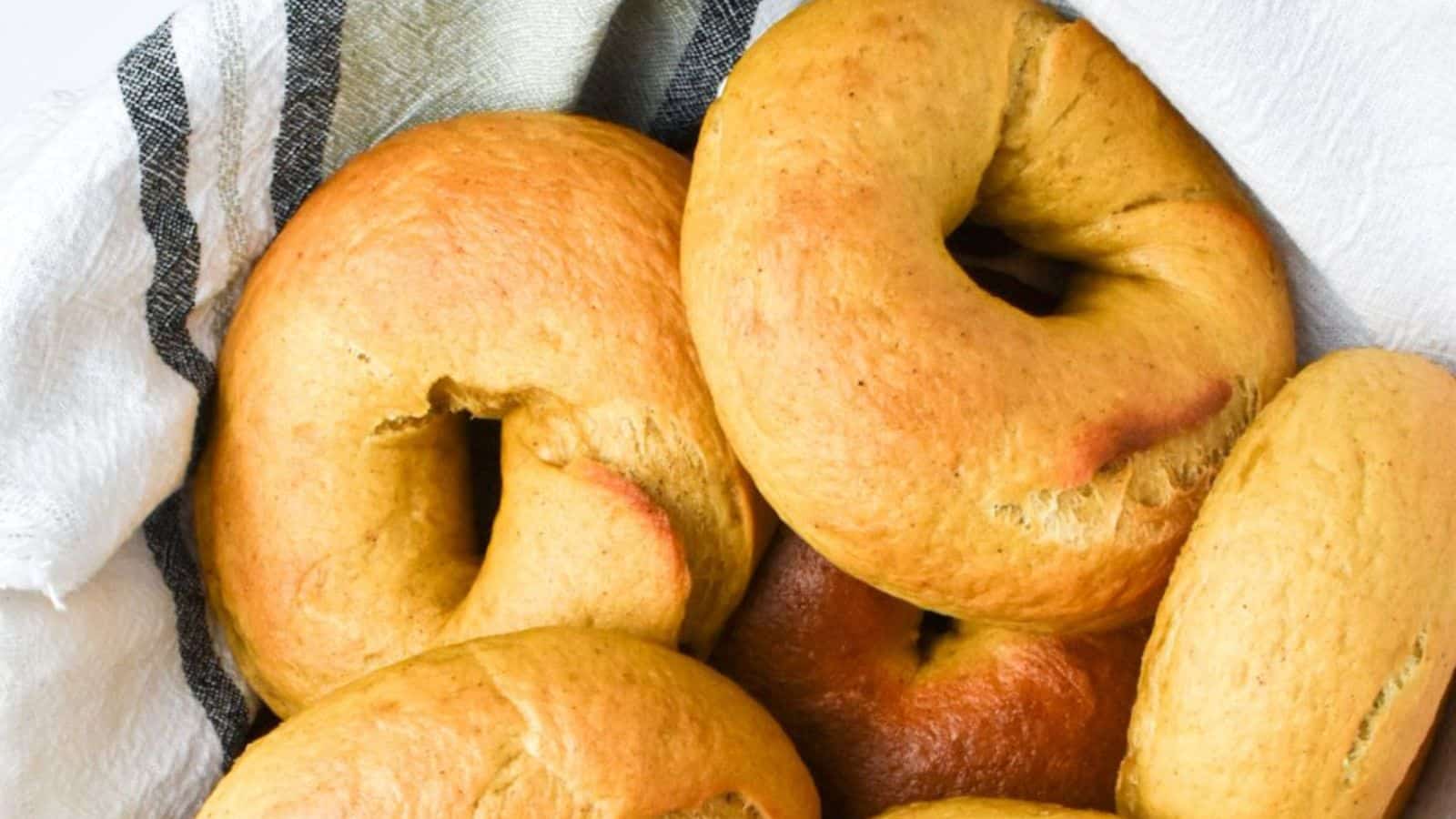 Homemade Pumpkin Spice Bagels