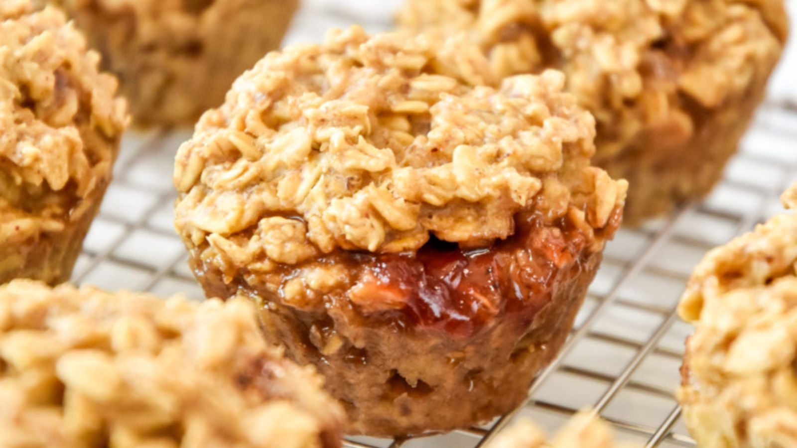 Peanut Butter & Jelly Baked Oatmeal Cups