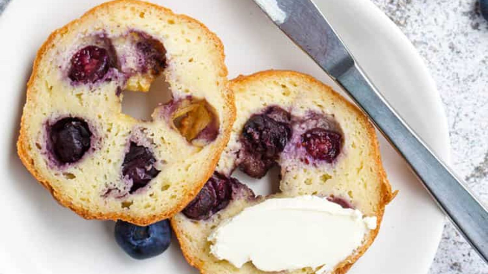 Keto Blueberry Bagel with Yeast