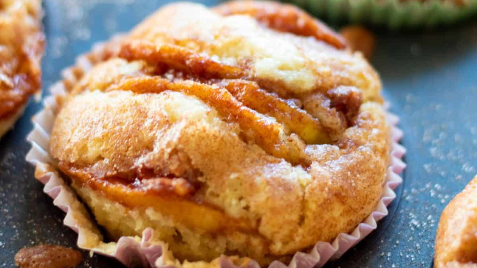 Cinnamon Apple Muffins