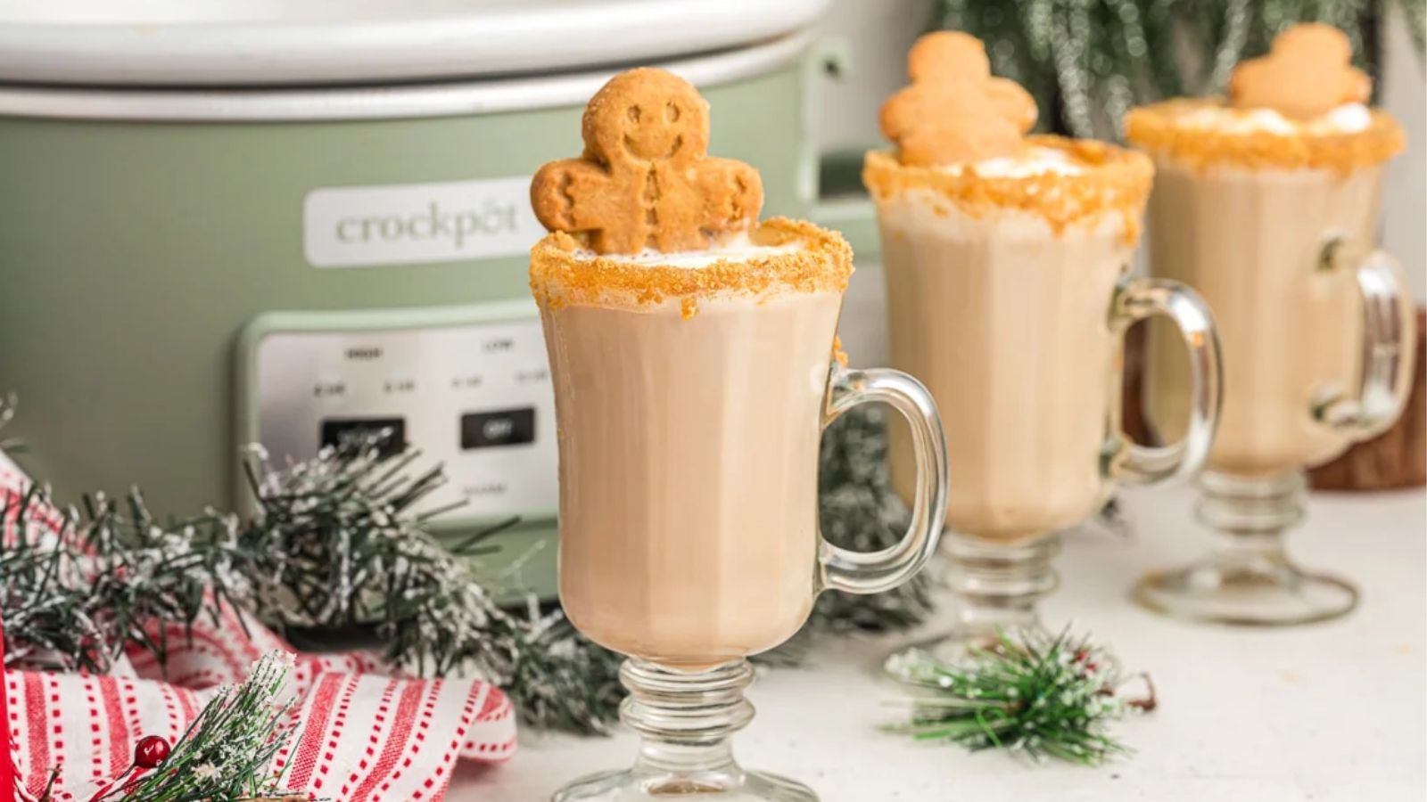 Slow Cooker Gingerbread Lattes