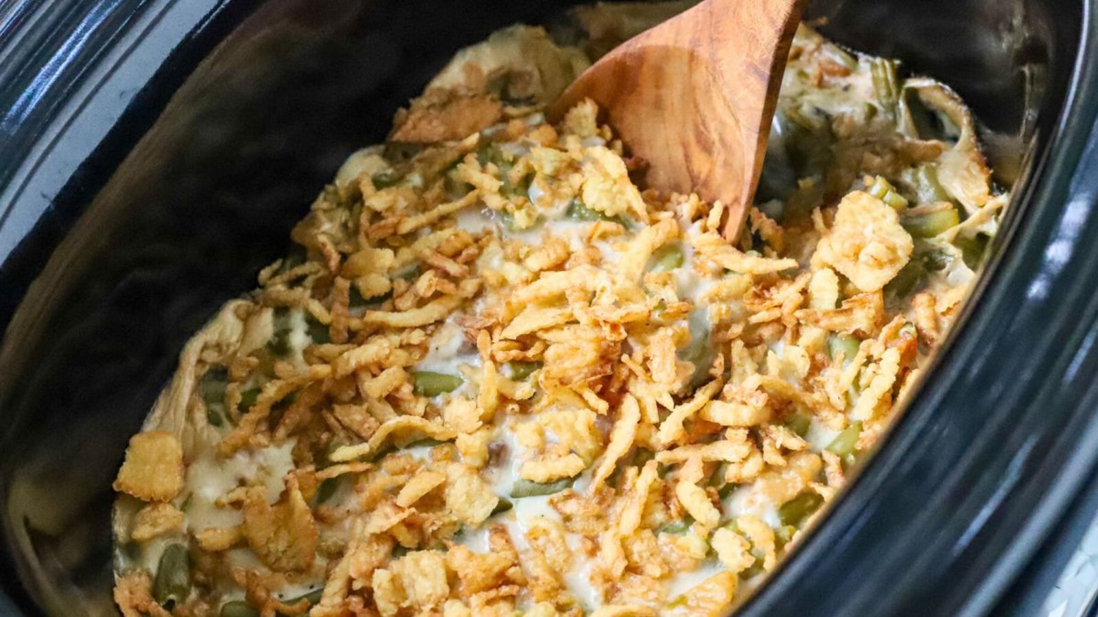 Easy Crockpot Green Bean Casserole Recipe