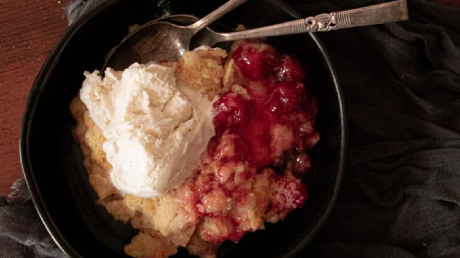 Easy Cherry Dump Cake