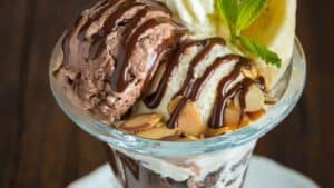 18 Genius Ways to Drizzle Chocolate Syrup and Transform Sweets Forever