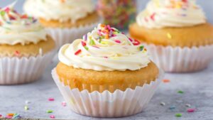 Vegan Vanilla Cupcakes