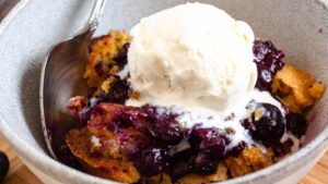 3 Ingredient Blueberry Cobbler